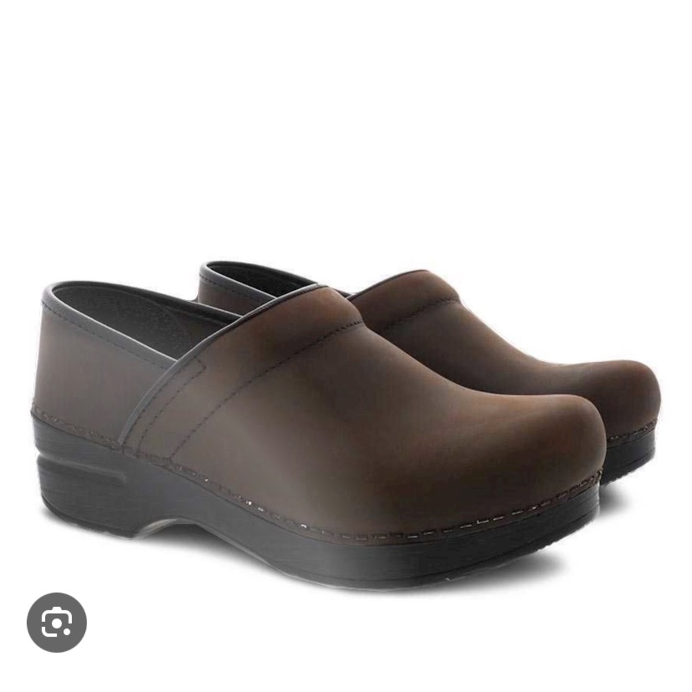 Dansko Clog Brown 37